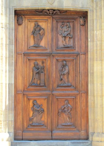 Detailed doors in Florence, Italy via MontgomeryFest